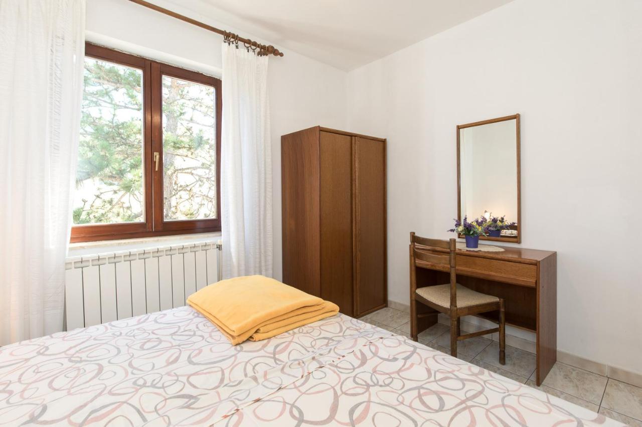 Apartmani Anita Punat Exterior photo