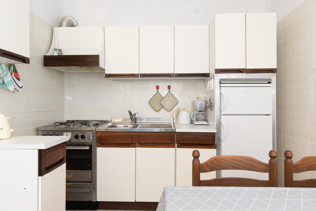 Apartmani Anita Punat Exterior photo