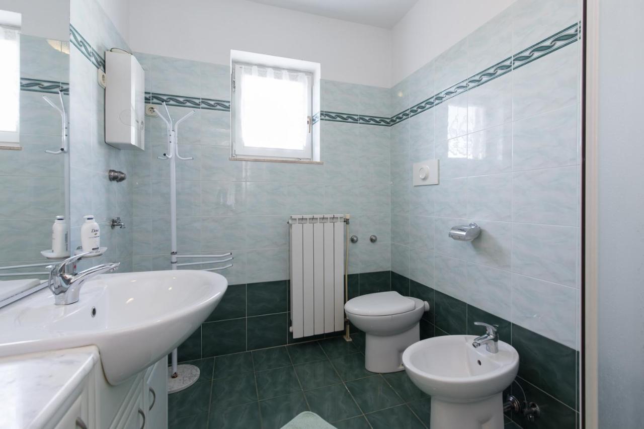 Apartmani Anita Punat Exterior photo